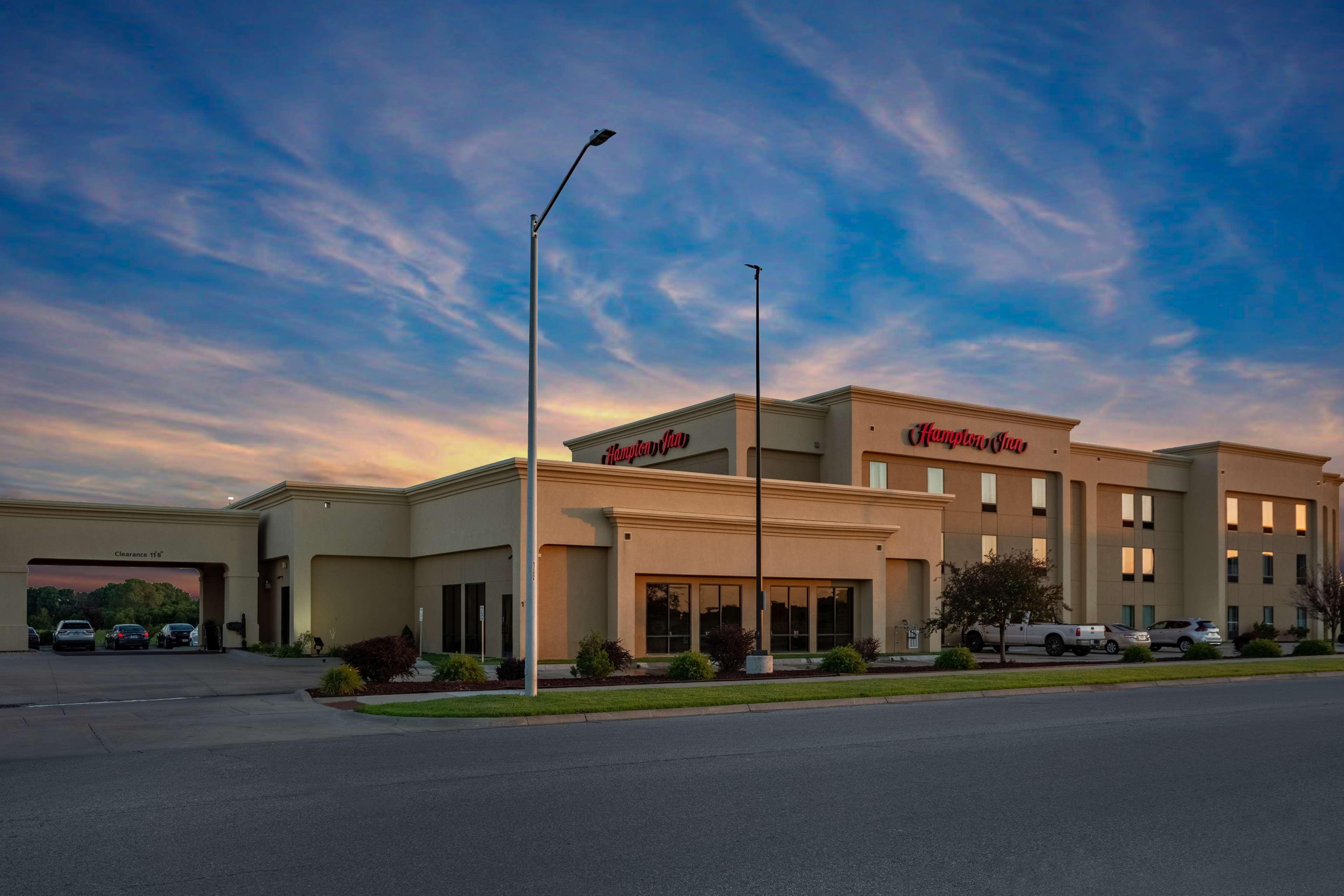 Hampton Inn Derby-Wichita Southeast Экстерьер фото