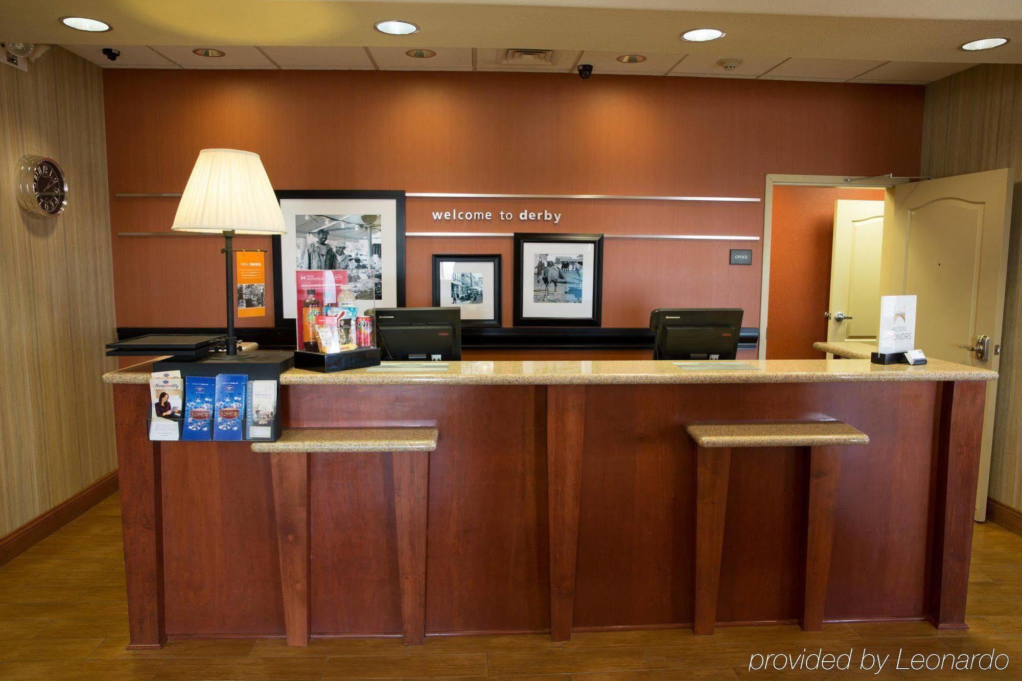 Hampton Inn Derby-Wichita Southeast Экстерьер фото